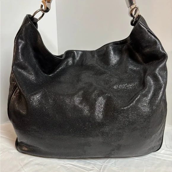 Yves Saint Laurent (YSL) Roady Hobo Bag - Picture 2 of 9